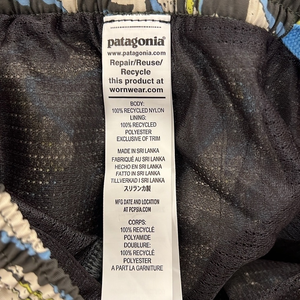 Patagonia Patterned men’s swim Shorts - Picture 7 of 7